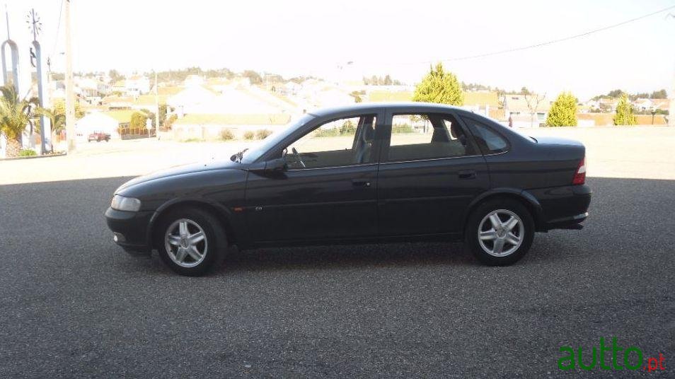 1996' Opel Vectra 1.7 Td photo #2