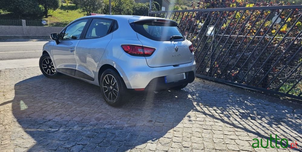 2016' Renault Clio photo #3