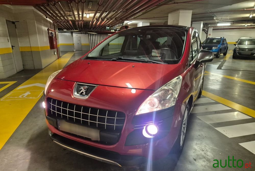 2010' Peugeot 3008 Hdi 150 Allure photo #4