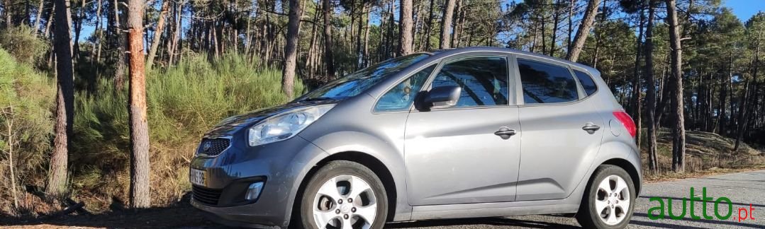 2013' Kia Venga photo #3