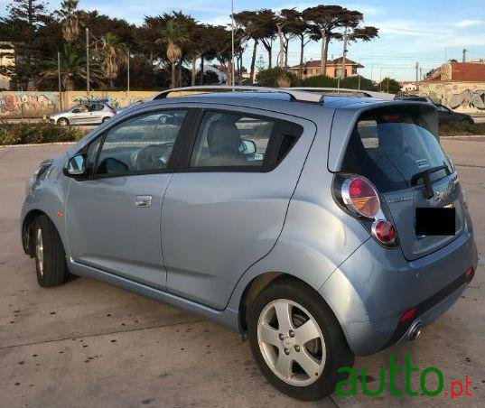 2010' Chevrolet Spark 1.2 Lt photo #4