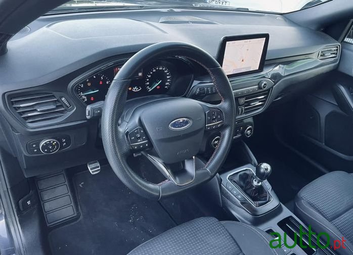 2021' Ford Focus Sw photo #6