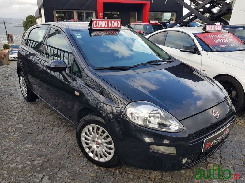 2013' Fiat Grande Punto photo #5