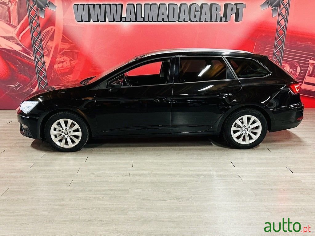 2017' SEAT Leon St photo #1