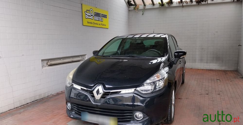 2016' Renault Clio 0.9 Tce Limited photo #1