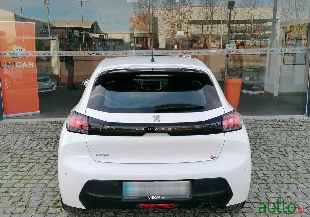 2021' Peugeot 208 photo #6