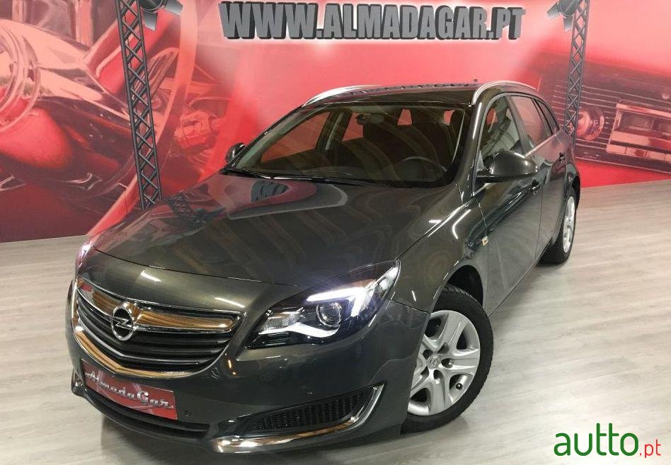 2016' Opel Insignia Sports Tourer photo #1