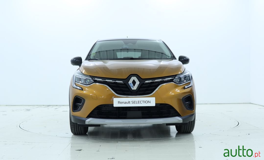 2021' Renault Captur photo #2
