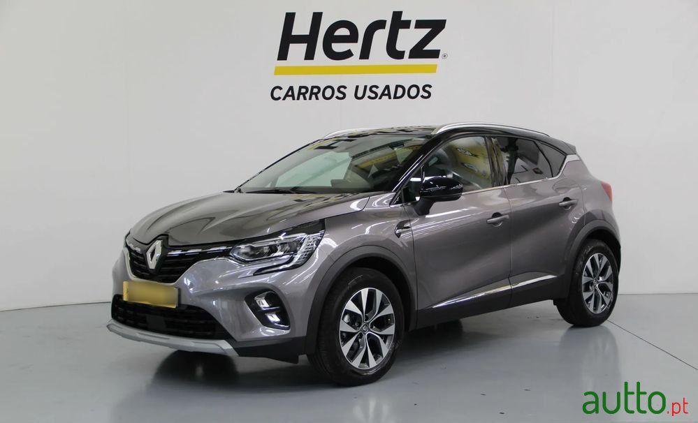 2022' Renault Captur 1.0 Tce Intens photo #2