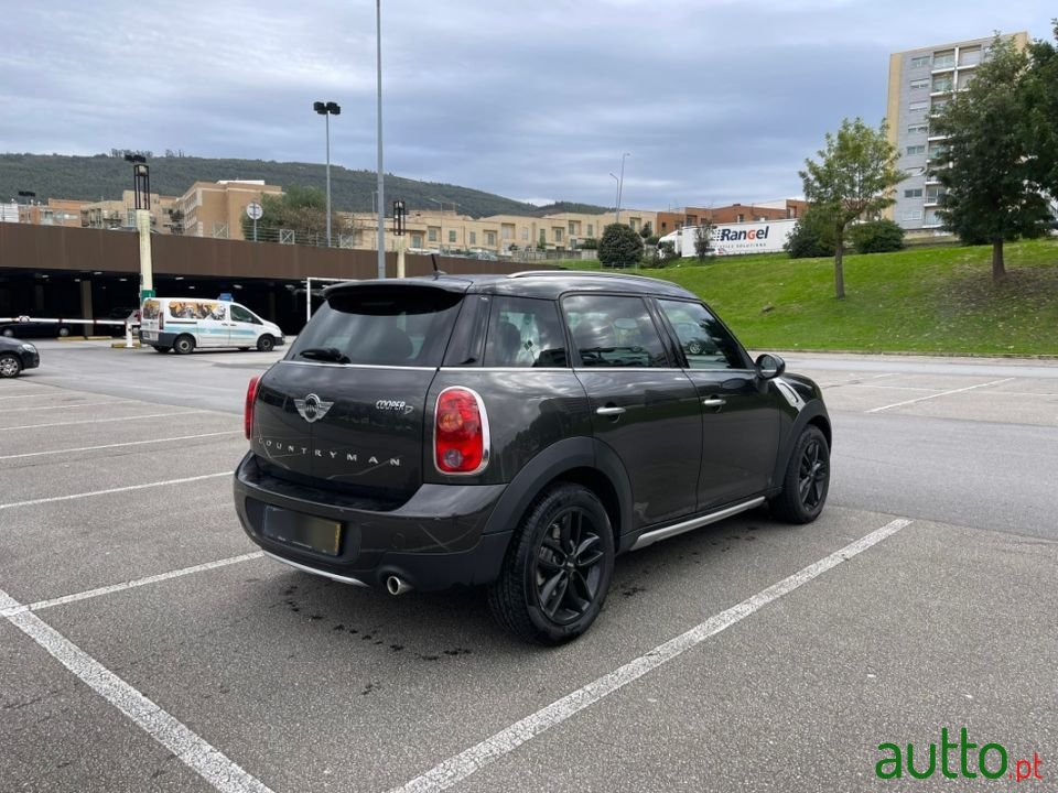 2016' MINI Countryman photo #3