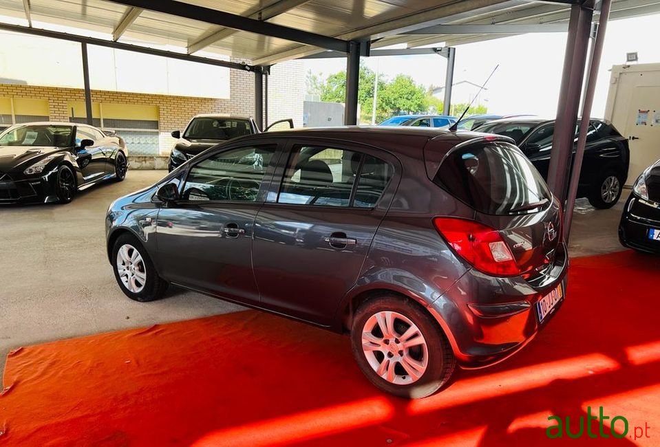 2010' Opel Corsa photo #6