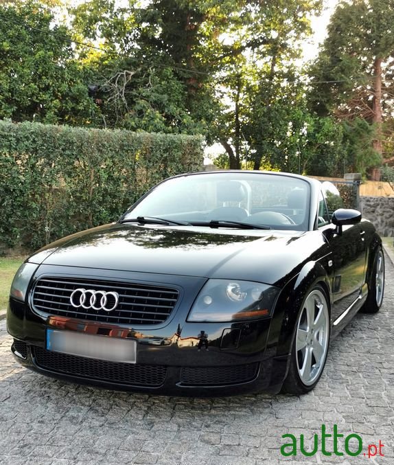 2002' Audi TT Roadster photo #3