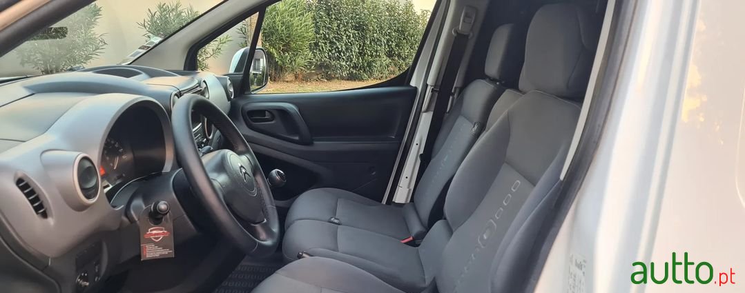 2012' Citroen Berlingo photo #5