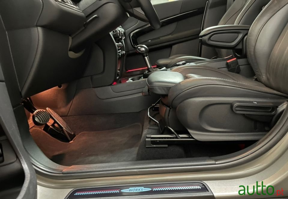 2018' MINI John Cooper Works photo #6