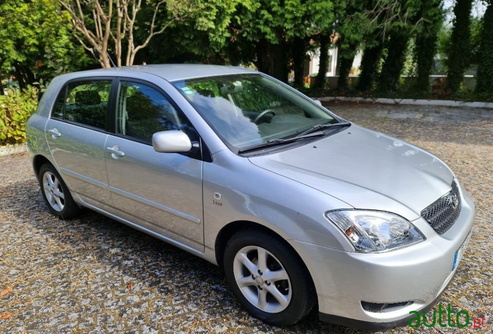 2003' Toyota Corolla photo #5