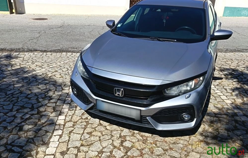 2018' Honda Civic photo #2