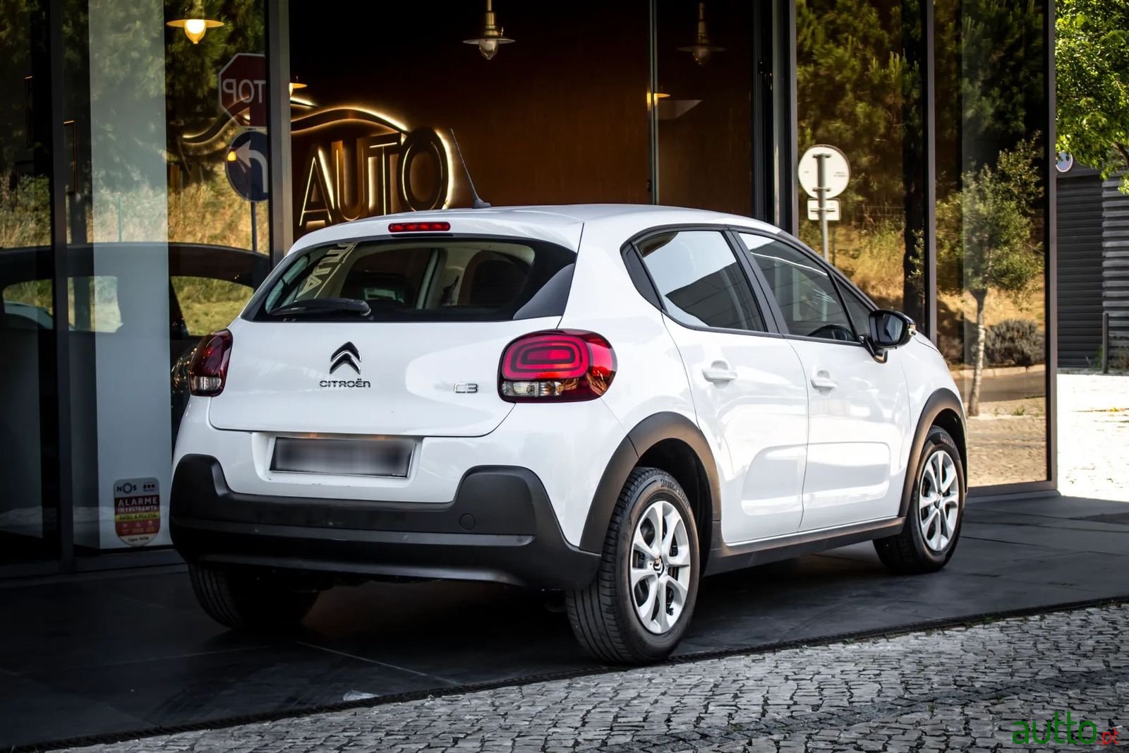 2019' Citroen C3 photo #4
