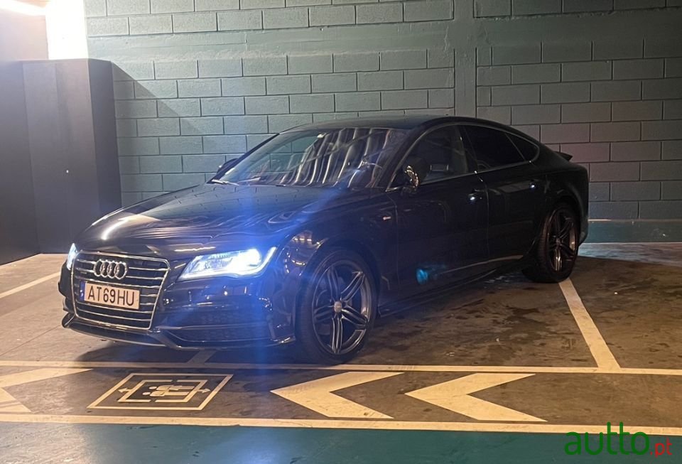 2012' Audi A7 photo #1