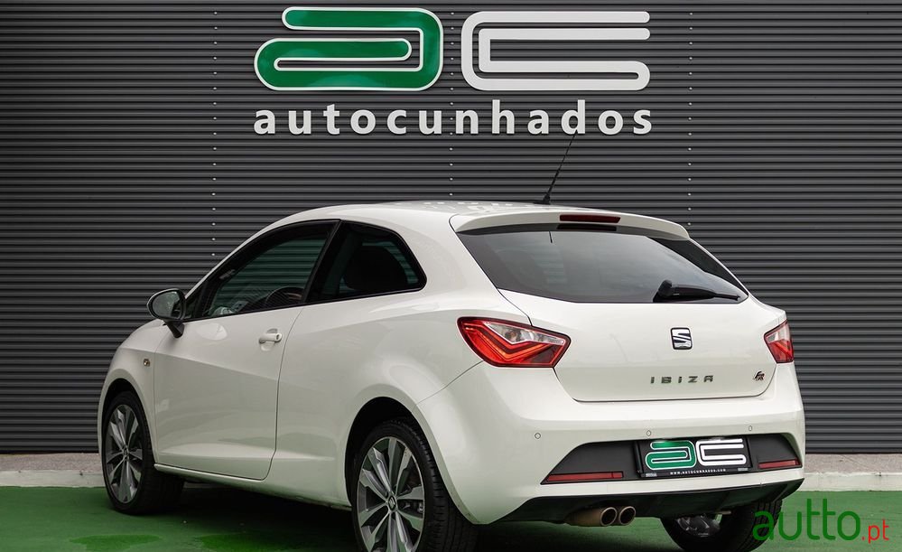 2017' SEAT Ibiza Sc 1.4 Tdi Fr photo #4