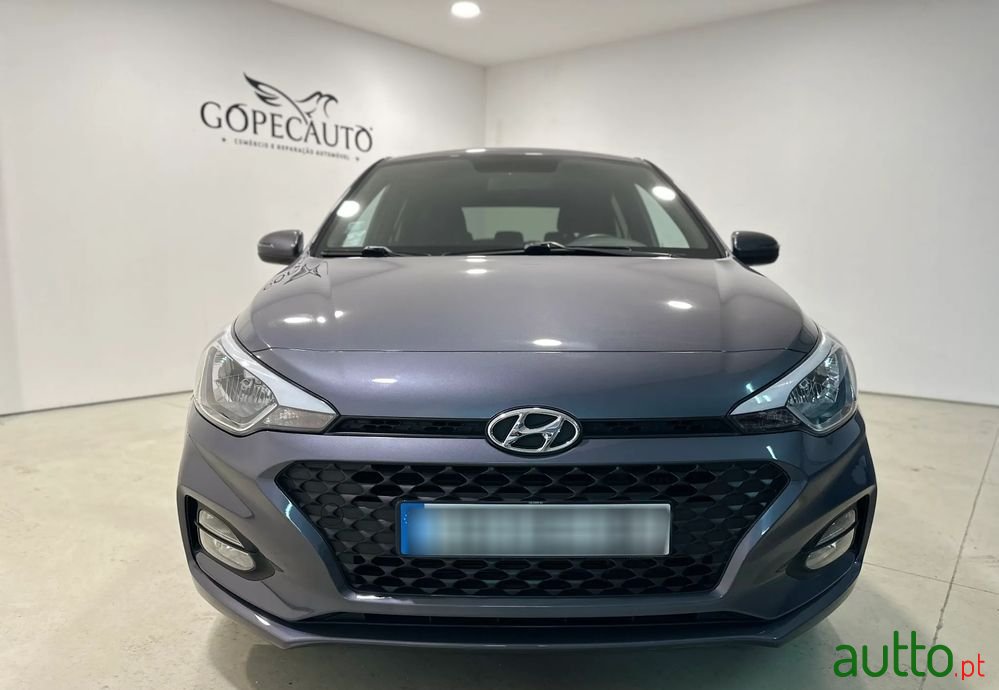 2019' Hyundai i20 photo #2