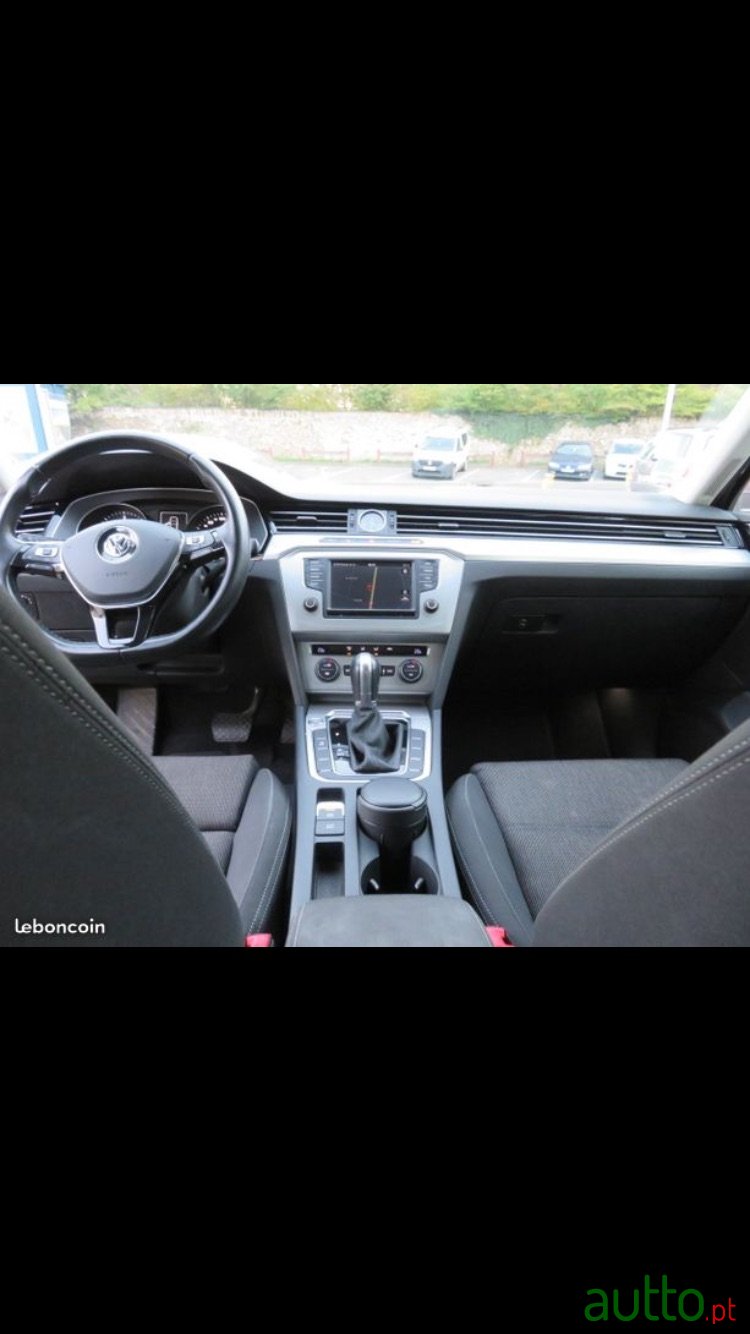 2015' Volkswagen Passat Tdi 1.6 photo #2