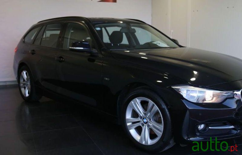 2012' BMW 320 D Touring Sport 184 Cv photo #1