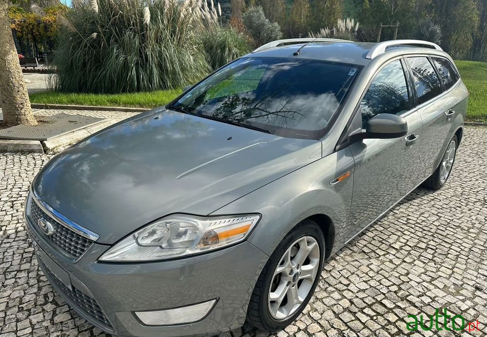 2008' Ford Mondeo Sw photo #1