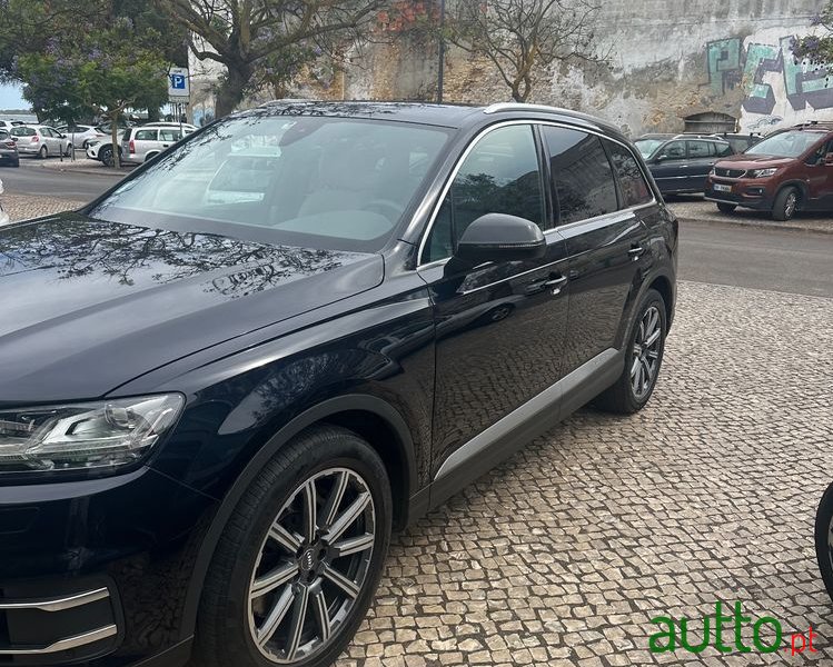 2016' Audi Q7 photo #3