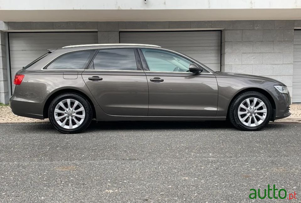 2012' Audi A6 Avant photo #2