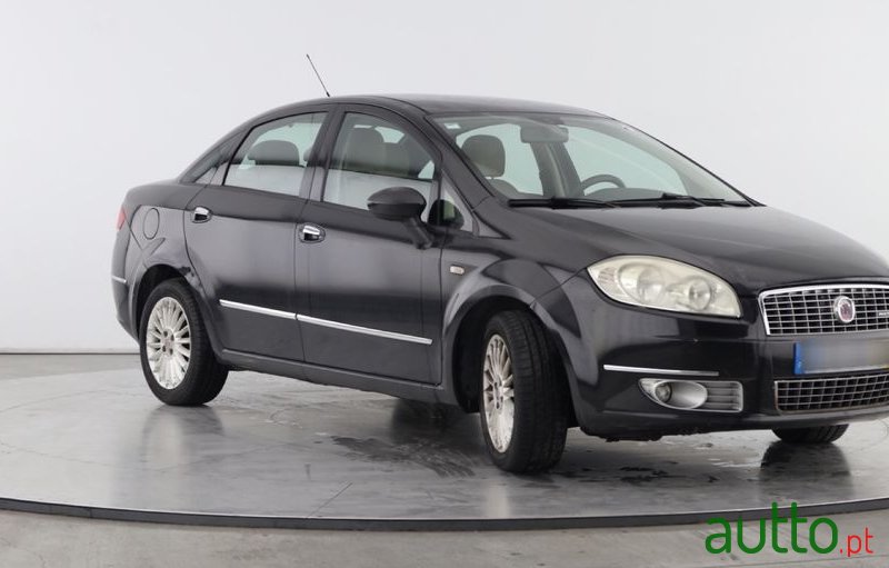 2008' Fiat Linea 1.3 M-Jet Emotion photo #2