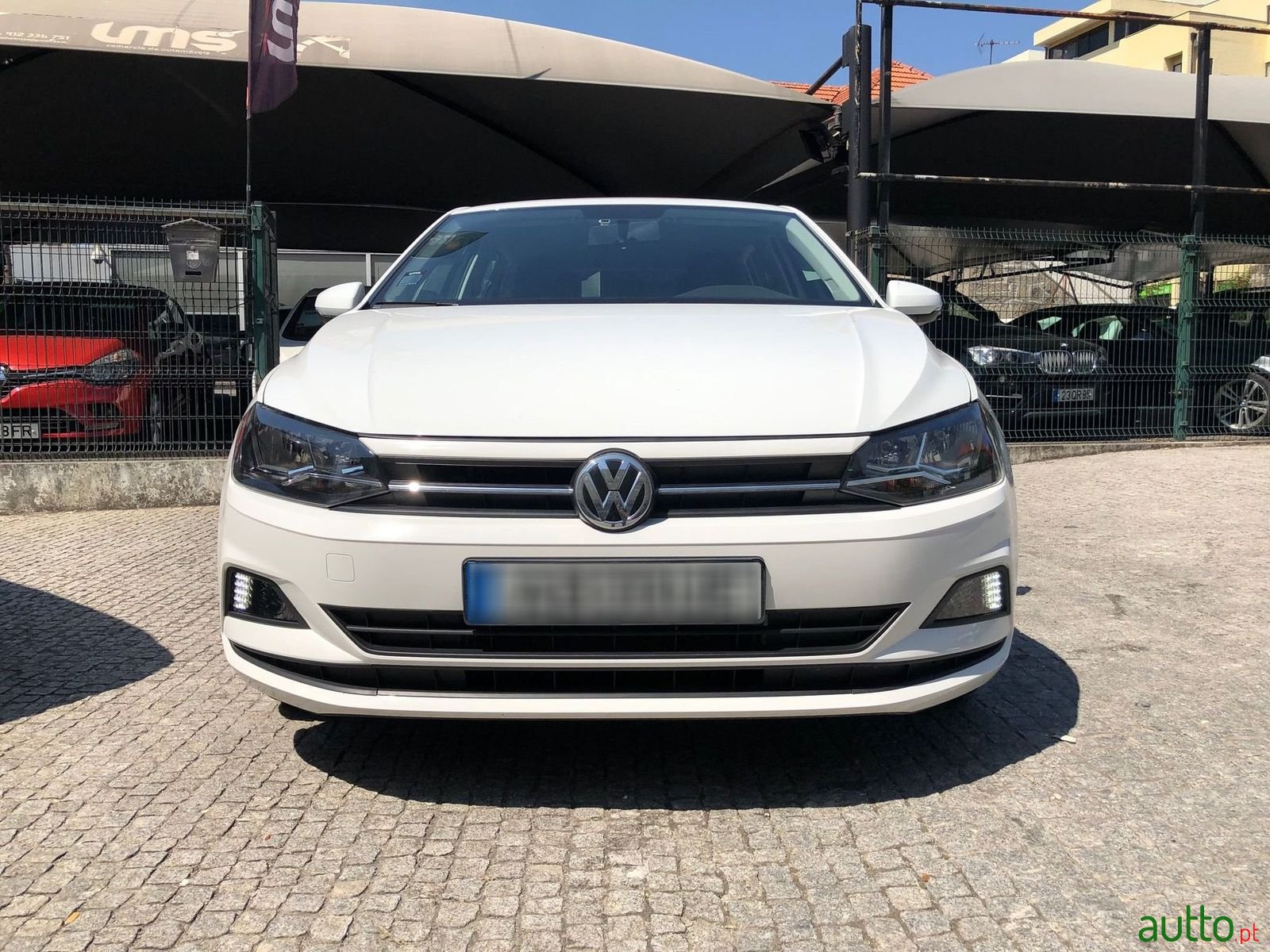 2018' Volkswagen Polo photo #2