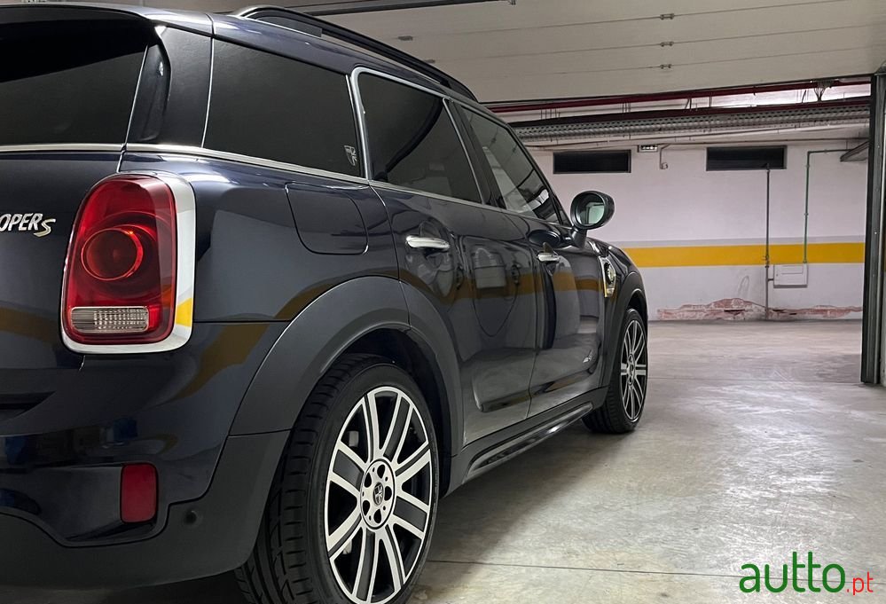 2019' MINI Countryman Cooper photo #6