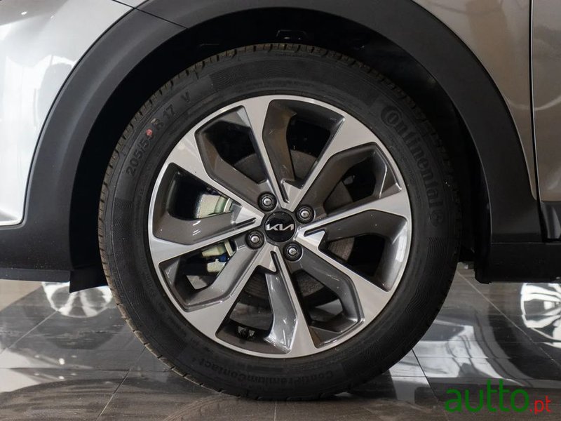 2024' Kia Stonic 1.2 Dynamic photo #5