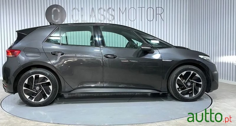 2021' Volkswagen ID.3 photo #4