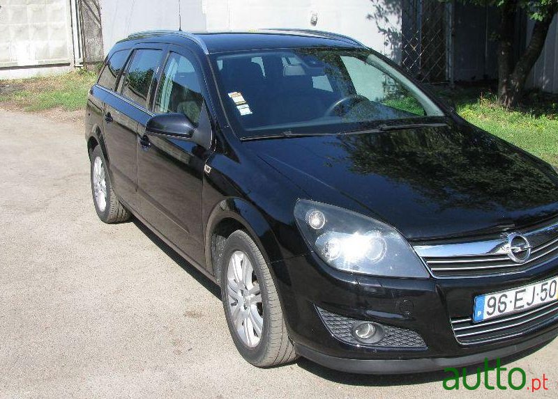 2007' Opel Astra 1.7 Cdti photo #2