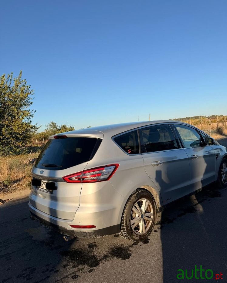 2016' Ford S-Max photo #3