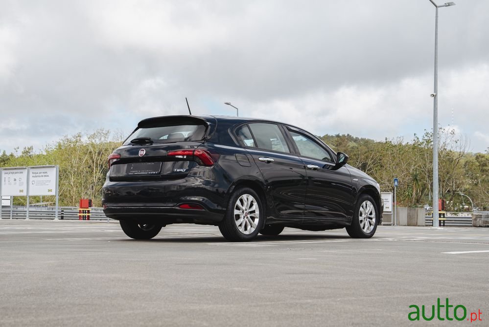 2019' Fiat Tipo photo #6