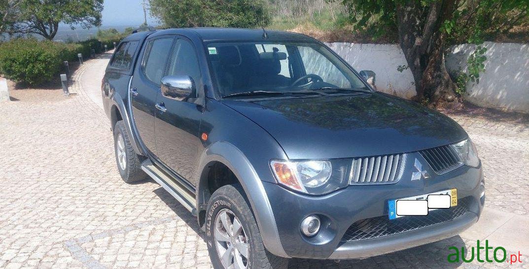 2008' Mitsubishi L200 photo #2