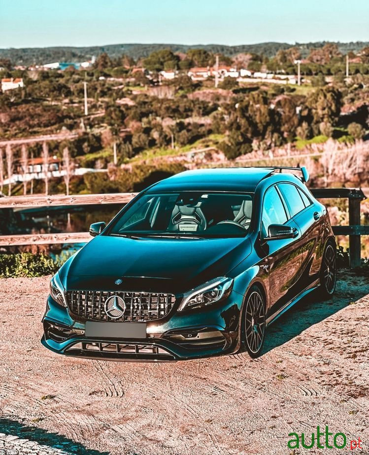 2016' Mercedes-Benz Classe A photo #2