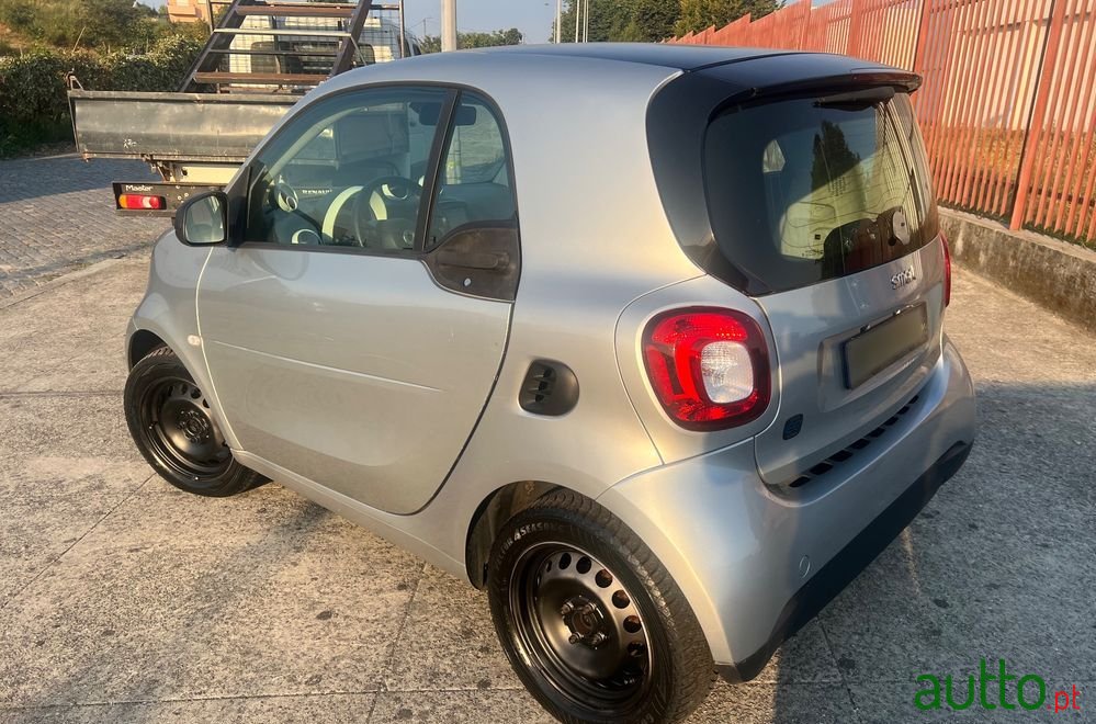 2019' Smart #3 photo #4