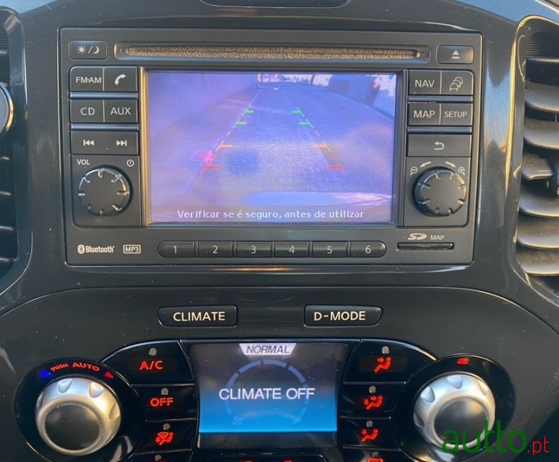 2011' Nissan Juke photo #6