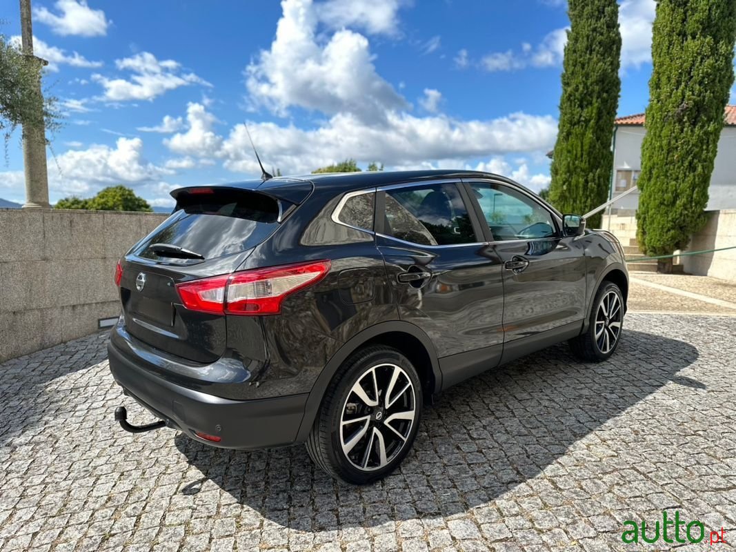 2015' Nissan Qashqai photo #1