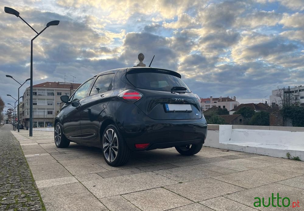 2021' Renault Zoe photo #3