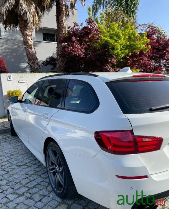 2010' BMW 520 photo #3