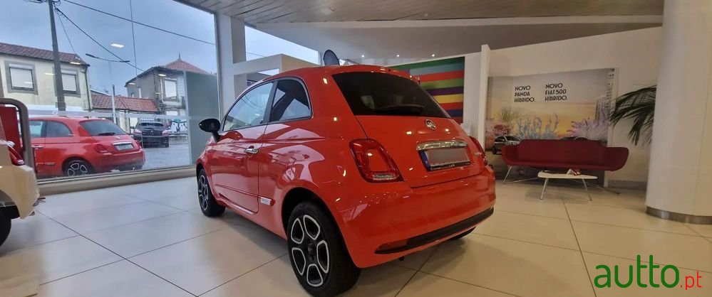 2022' Fiat 500 1.0 Hybrid Club photo #4