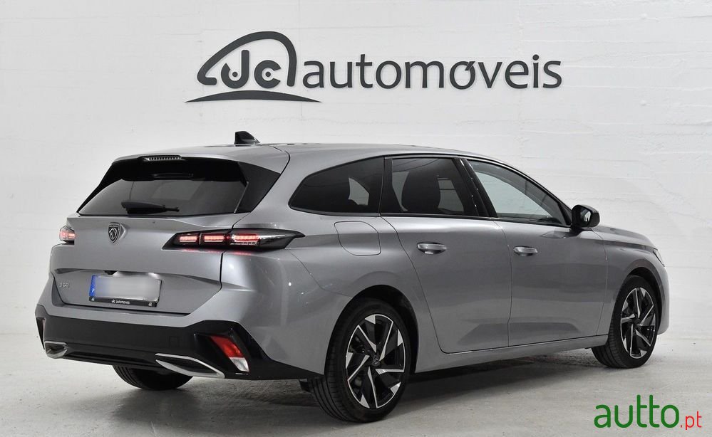2024' Peugeot 308 Sw photo #2