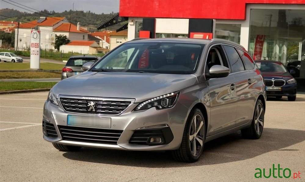 2017' Peugeot 308 Sw photo #5