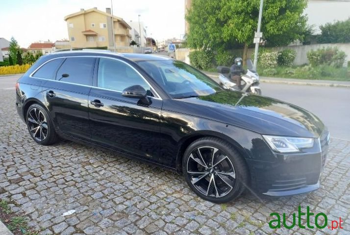 2016' Audi A4 Avant photo #3