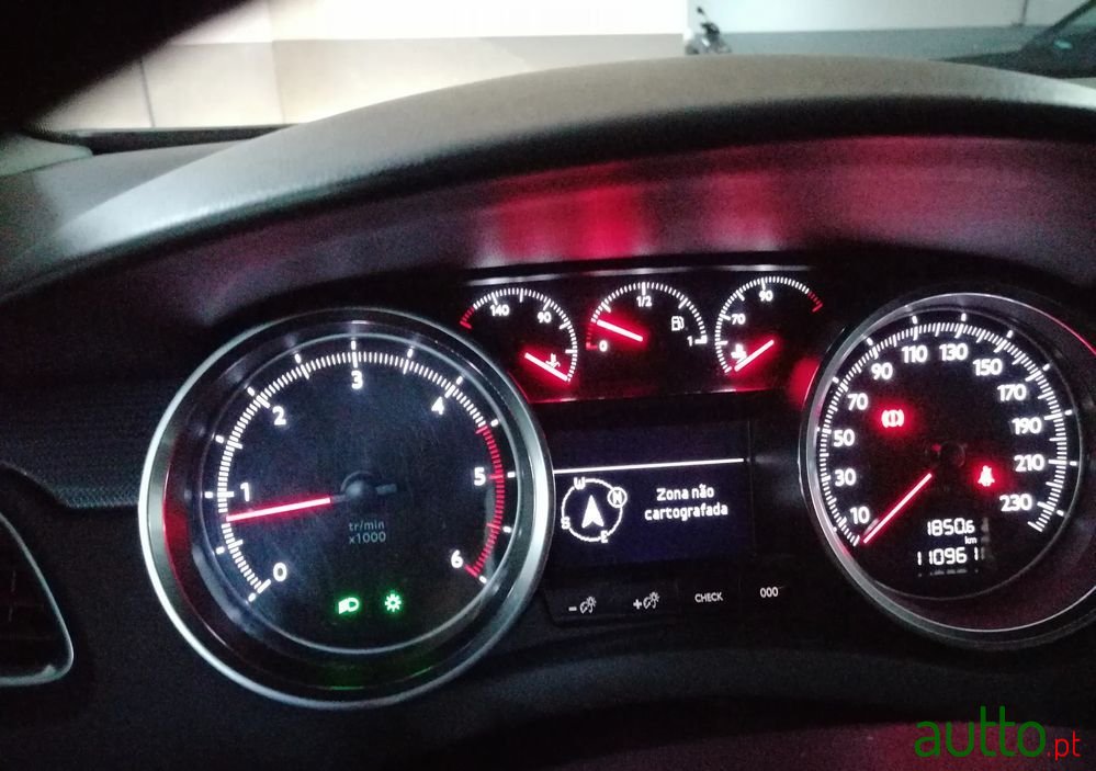 2014' Peugeot 508 photo #5