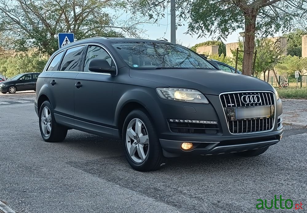 2009' Audi Q7 3.0 Tdi Sport Tiptronic photo #4